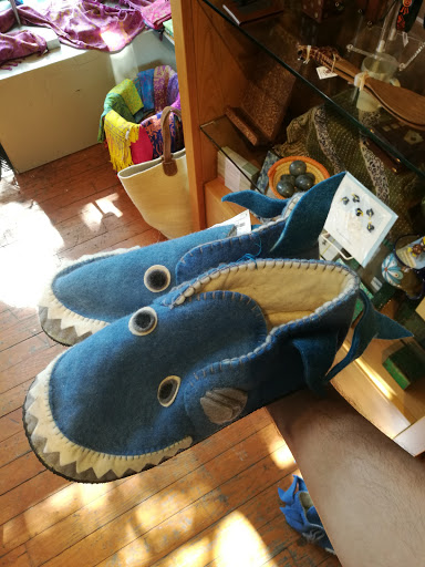 Gift Shop «Global Gifts», reviews and photos, 682 N High St, Columbus, OH 43215, USA