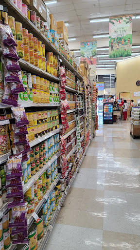 Supermarket «Seafood City Supermarket - Carson», reviews and photos, 131 W Carson St, Carson, CA 90745, USA