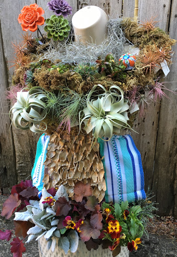 General Contractor «Laurel Bay Gardens Inc», reviews and photos, 88493 US-101, Florence, OR 97439, USA