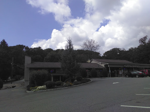 Liquor Store «Liquor Factory (Hopatcong)», reviews and photos, 128 Lakeside Blvd, Hopatcong, NJ 07843, USA