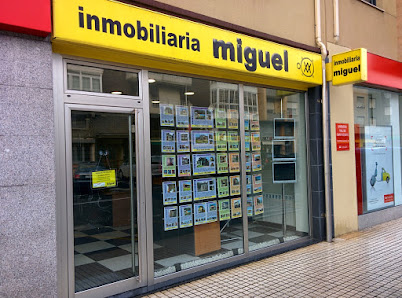 Inmobiliaria Miguel Calle Ctra. General, 26, 39560 Unquera, Cantabria, España