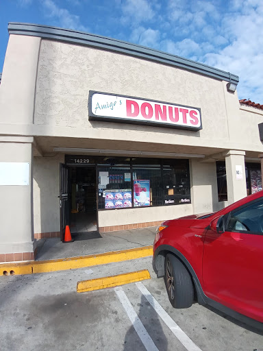 Donut Shop «Amigo Donut», reviews and photos, 14229 S Inglewood Ave, Hawthorne, CA 90250, USA