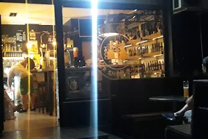 Pivologija Beer Shop & Bar image