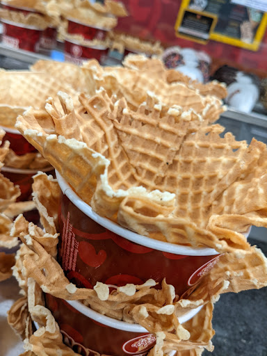 Ice Cream Shop «Cold Stone Creamery», reviews and photos, 76 South La Grange Road, La Grange, IL 60525, USA