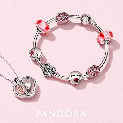 Jeweler «J. Albert Johnson Jewelers», reviews and photos, 1957 Black Rock Turnpike, Fairfield, CT 06825, USA