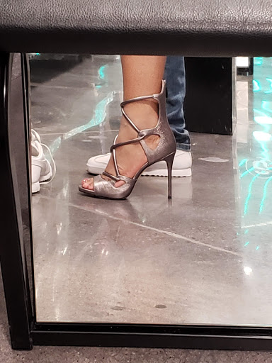 Shoe Store «DSW Designer Shoe Warehouse», reviews and photos, 6722 Charlotte Pike, Nashville, TN 37209, USA