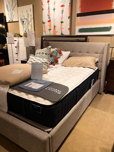 Furniture Store «City Furniture Dadeland», reviews and photos, 9255 S Dixie Hwy, Miami, FL 33156, USA