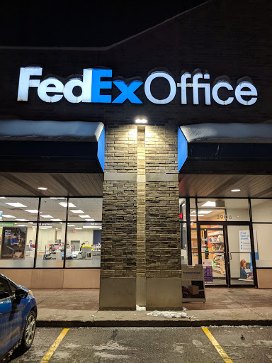 Print Shop «FedEx Office Print & Ship Center», reviews and photos, 3906 E Washington Ave, Madison, WI 53714, USA