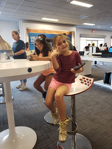 Cell Phone Store «AT&T», reviews and photos, 9170 W Stockton Blvd, Elk Grove, CA 95758, USA