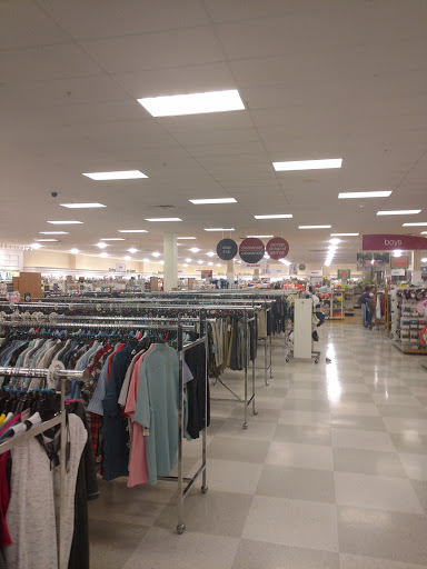 Department Store «T.J. Maxx & HomeGoods», reviews and photos, 105 Middlesex Ave, Somerville, MA 02145, USA
