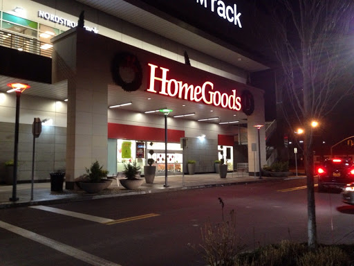 Department Store «Marshalls & HomeGoods», reviews and photos, 200 Petersville Rd, New Rochelle, NY 10801, USA