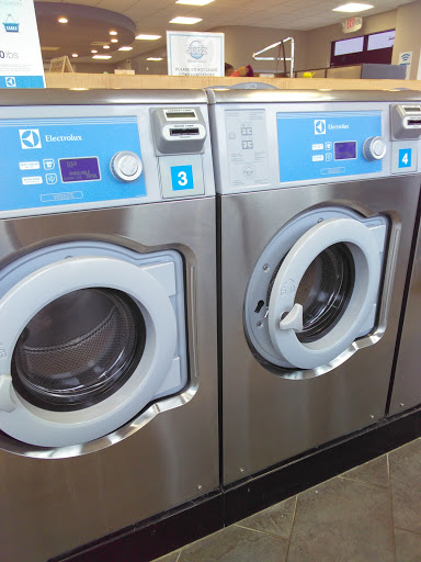 Laundromat «Sudz Laundry», reviews and photos, 124 E Main St, Lansdale, PA 19446, USA