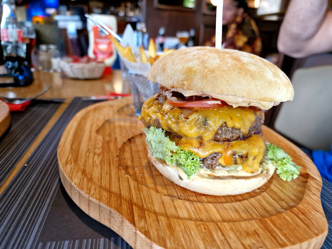 Burger Queen's Place - Leuven