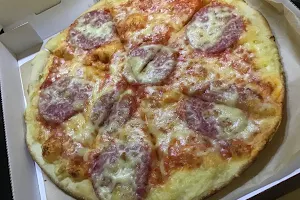 Pizzaservice La Calabrisella image