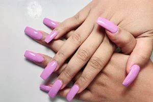 Davi Nails image