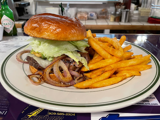 Victoria’s Family Restaurant