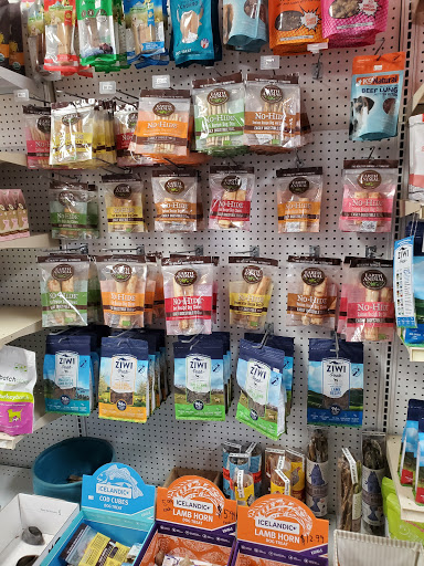 Pet Supply Store «Friends Fur-Ever Pet Food & Supplies», reviews and photos, 20813 Valley Blvd, Walnut, CA 91789, USA