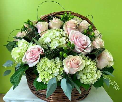 Florist «Sweet William & Thyme», reviews and photos, 19 E Railroad Ave, Jamesburg, NJ 08831, USA
