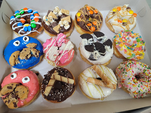 Foster's Donuts