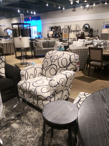 Furniture Store «Gardner-White Furniture», reviews and photos, 7680 Telegraph Rd, Taylor, MI 48180, USA