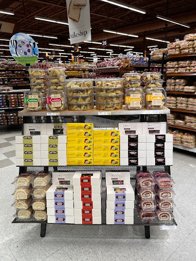 Supermarket «Wegmans», reviews and photos, 675 Alberta Dr, Amherst, NY 14226, USA