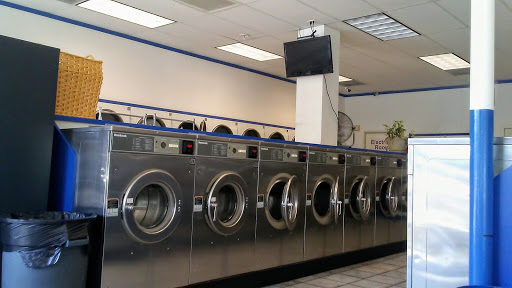 Laundromat «College Laundry», reviews and photos, 4756 N Pershing Ave, Stockton, CA 95207, USA
