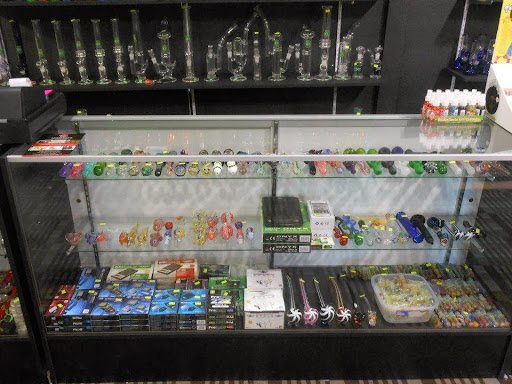 Vaporizer Store «Amsterdam Smoke Shop», reviews and photos, 990 S Seguin Ave a, New Braunfels, TX 78130, USA