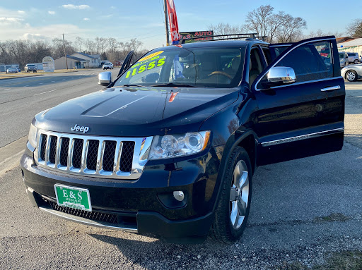 Used Car Dealer «E & S Auto Sales», reviews and photos, 2423 Plainfield Rd, Crest Hill, IL 60435, USA