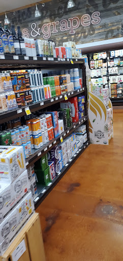 Grocery Store «Fresh Thyme Farmers Market- Mt. Prospect», reviews and photos, 211 W Rand Rd, Mt Prospect, IL 60056, USA