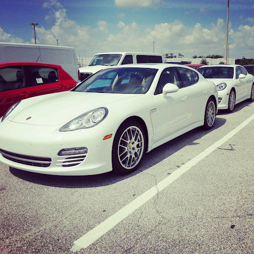 Auto Body Shop «Le Chateau Body Shop», reviews and photos, 6066 Hoffner Ave, Orlando, FL 32822, USA