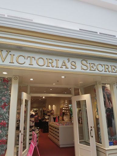 Shopping Mall «Westfield Southgate», reviews and photos, 3501 S Tamiami Trail, Sarasota, FL 34239, USA