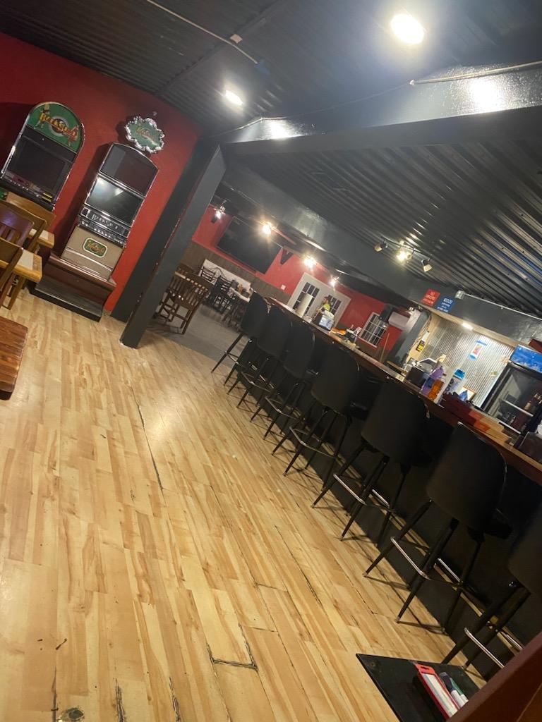 KJ Whitehorse Bar & Grill 68421