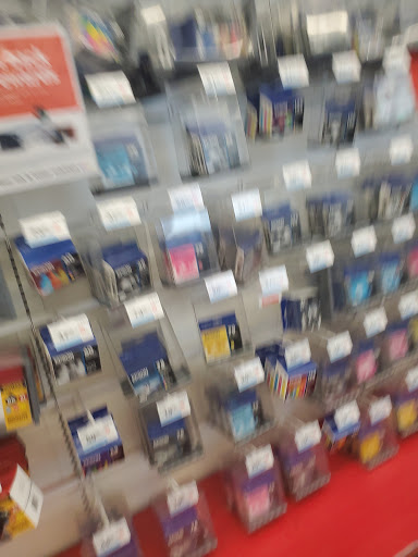 Office Supply Store «Staples», reviews and photos, 650 Ponce De Leon Ave NE, Atlanta, GA 30308, USA