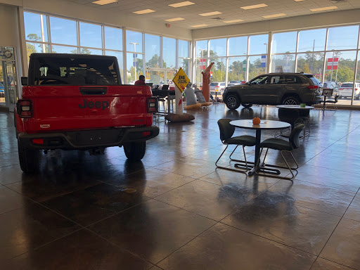 Car Dealer «Rainbow Chrysler Dodge Jeep LLC», reviews and photos, 301 River Highlands Blvd, Covington, LA 70433, USA
