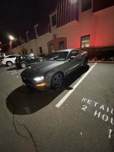 Ford Dealer «Ourisman Ford & Lincoln of Alexandria», reviews and photos, 6129 Richmond Hwy, Alexandria, VA 22303, USA