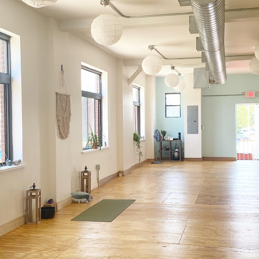 The Om Lounge Yoga & Wellness