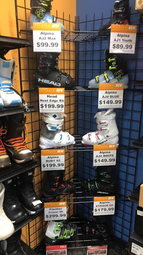 Sporting Goods Store «Play It Again Sports», reviews and photos, 25875 Novi Rd #140, Novi, MI 48375, USA