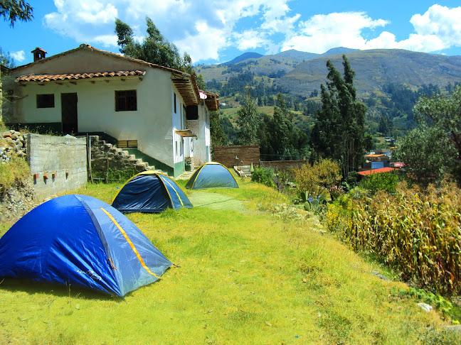 La Luna Hostel de Montaña - Camping
