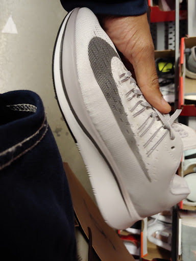 Clothing Store «Nike Factory Store», reviews and photos, 651 Kapkowski Rd #150, Elizabeth, NJ 07201, USA