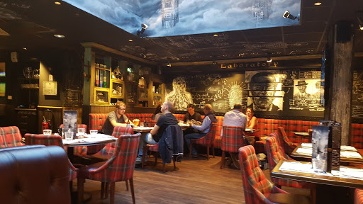 The Sherlock Pub - Restaurant Lille