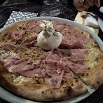 Photo n°2 de l'avis de Ale.8 fait le 06/09/2020 à 20:17 sur le  Al Tulipano Rosso à Bompietro