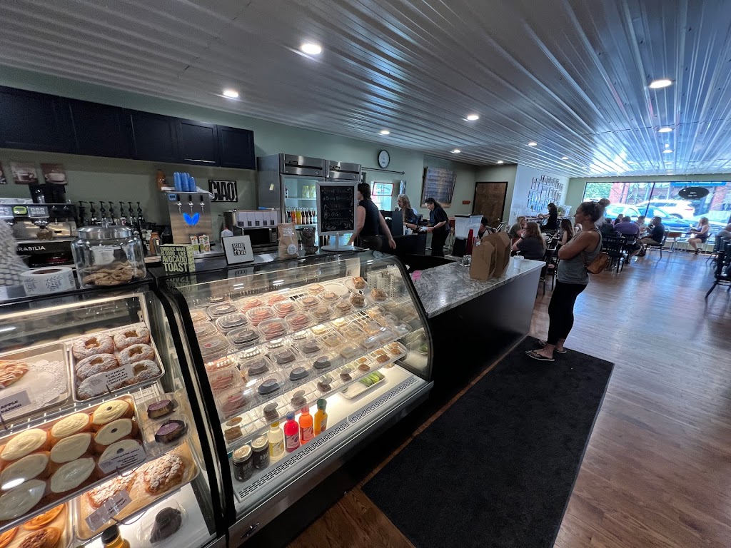 Bean Counter Cafe' 64015