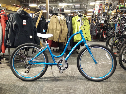 Camping Store «REI», reviews and photos, 11950 Grand Commons Ave, Fairfax, VA 22030, USA