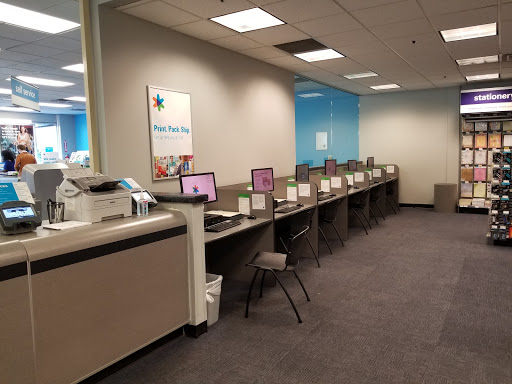 Print Shop «FedEx Office Print & Ship Center», reviews and photos, 3611 196th St SW #110, Lynnwood, WA 98036, USA