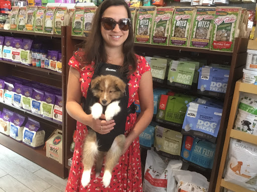 Pet Supply Store «Petport Pet Supply and Grooming Salon», reviews and photos, 40 Main St, Northport, NY 11768, USA