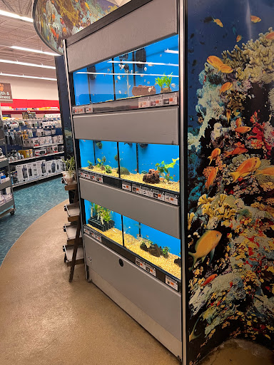 Pet Supply Store «Petco Animal Supplies», reviews and photos, 2230 Marlton Pike W #3, Cherry Hill, NJ 08002, USA