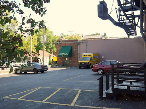 Self-Storage Facility «East Bank Storage - Prospect», reviews and photos, 2136 N Prospect Ave, Milwaukee, WI 53202, USA