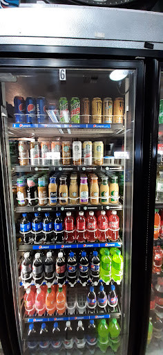 Convenience Store «Kool & Kash Market», reviews and photos, 15896 40th Ave, Clearlake, CA 95422, USA