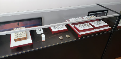 Jeweler «Larson Jewelers», reviews and photos, 235 E Broadway #606, Long Beach, CA 90802, USA