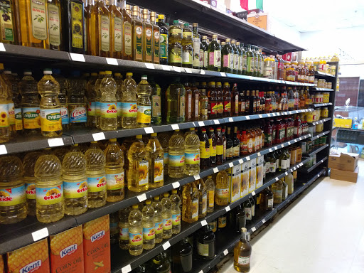 Grocery Store «Halal Import Food Market», reviews and photos, 701 E Pioneer Pkwy, Arlington, TX 76010, USA